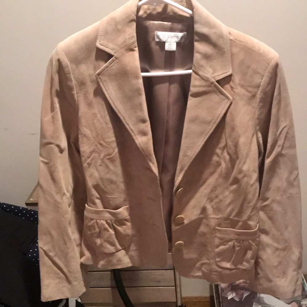 Petite Sophisticate leather jacket.